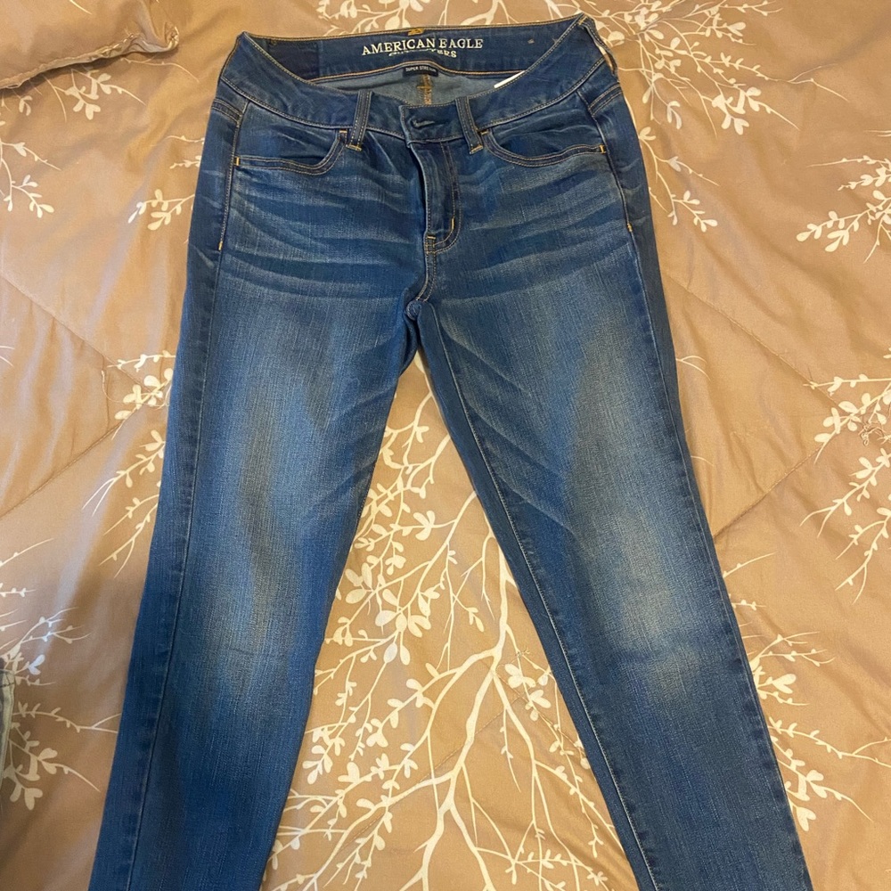 American Eagle size 4 jeans